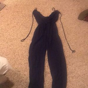 PRICE DROP ‼️‼️🚫. Lulu's jumpsuit